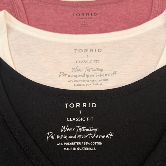 Torrid. Classic Fit V Neck Tee’s. Very soft fabric in Black, White, Rose. NWOT - Picture 2 of 5